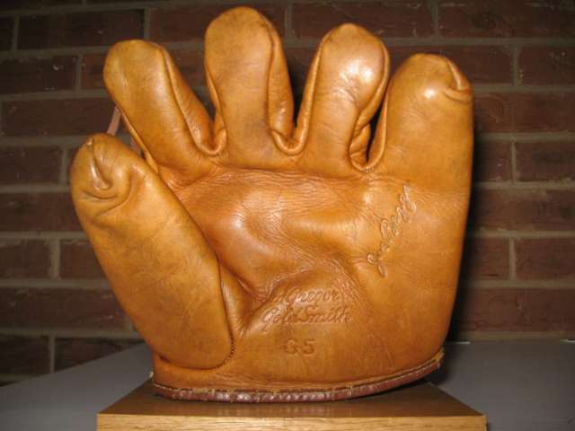 Joe Beggs MacGregor Goldsmith G5 Front